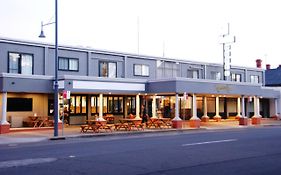 Commodore Motor Inn Albury